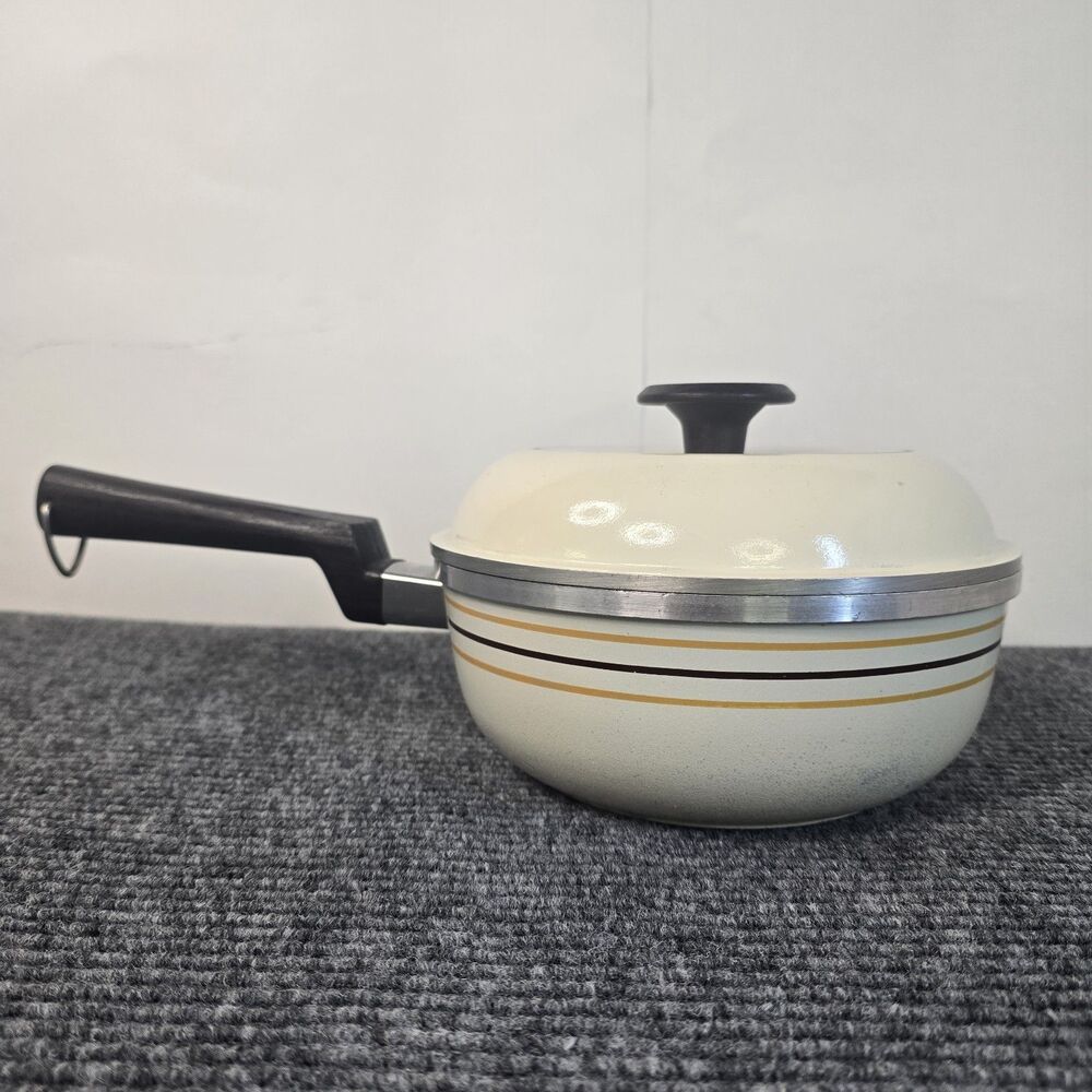 Regal Ware Heavy-Weight Cast Aluminum 1 Quart 8” Sauce Fry Pan Pot w Lid USA